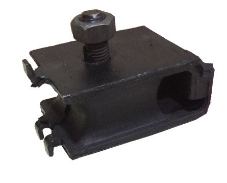 PR 2577 BAJAJ MAXIMA ENGINE MOUNTING