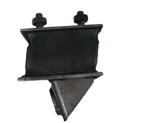 PR 2704A FORCE TEMPO TRAVELLER/ CRUISER (N/M) ENGINE MOUNTING